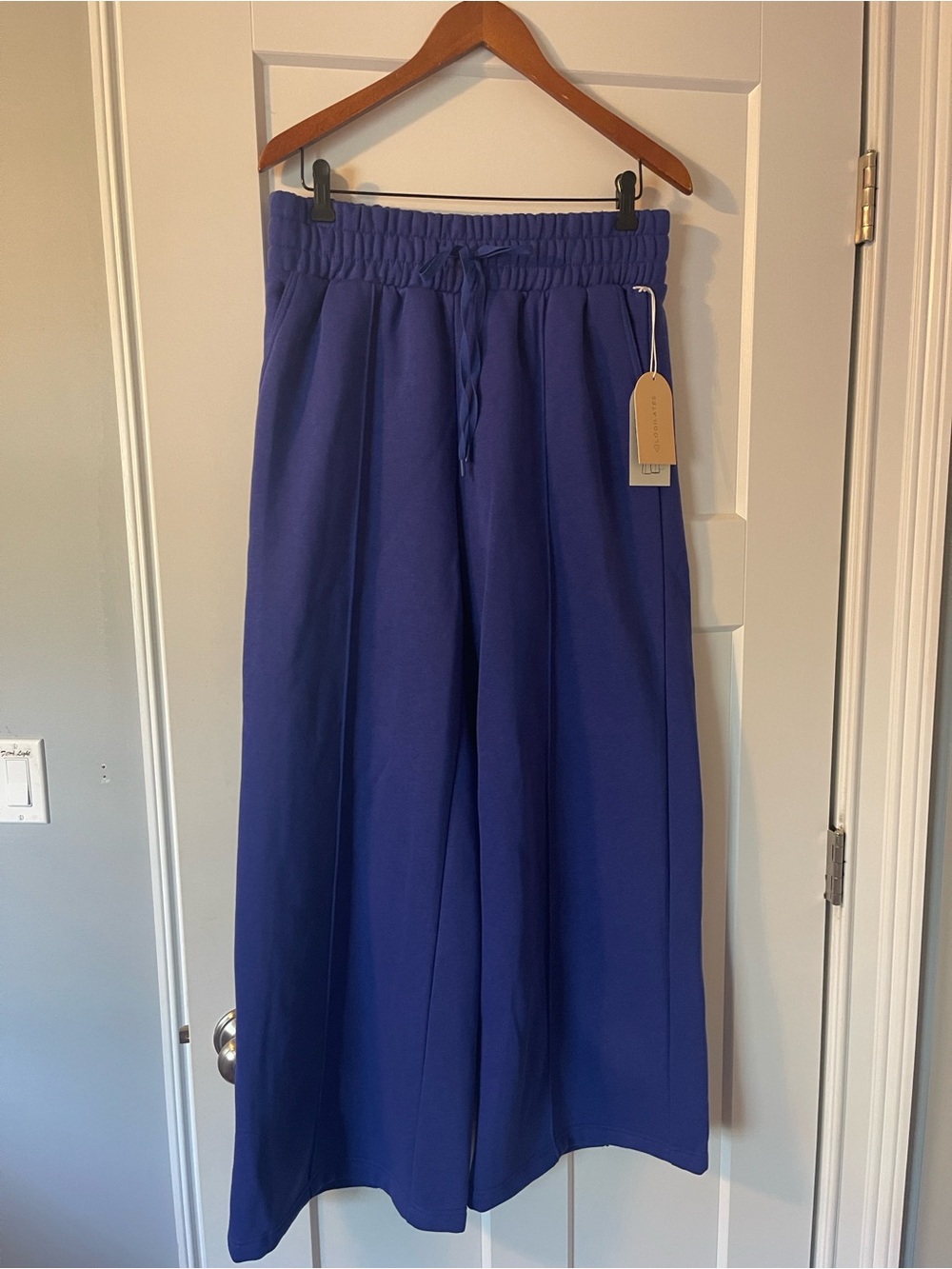 Women’s Blogilates Travel Trousers - NWT